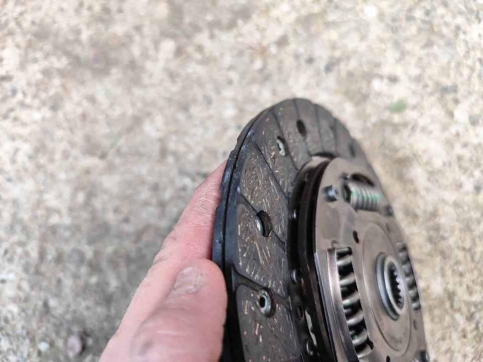 Sachs spojková lemela Felicia, Favorit - 4