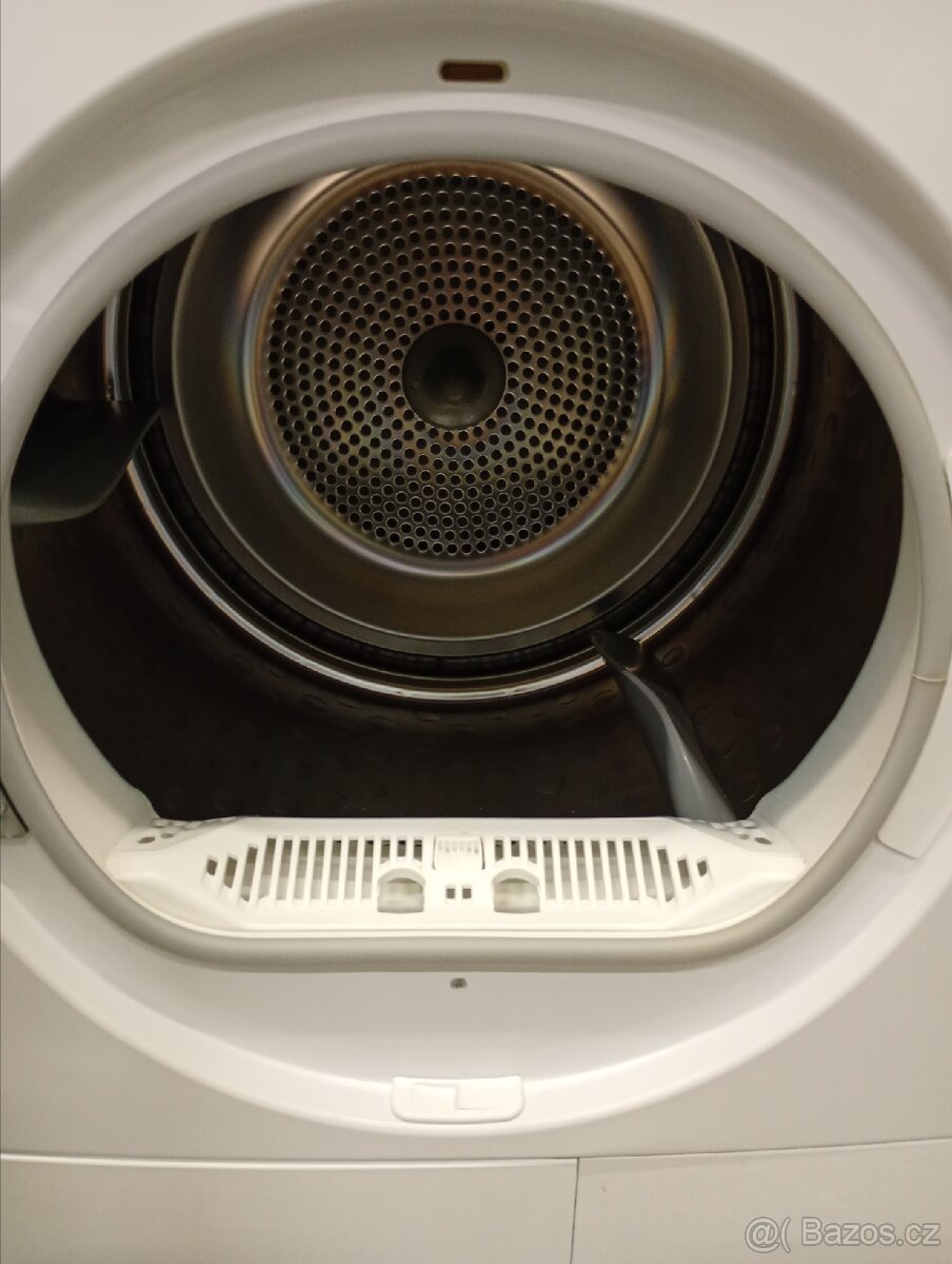 Sušička prádla s tepelným čerpadlem AEG - 4