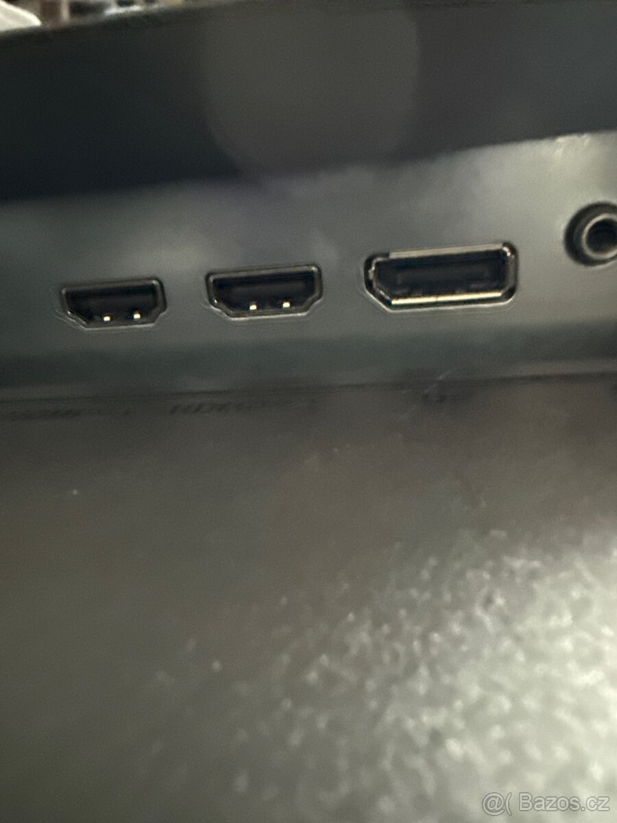 Prodám rozbitý monitor - 4