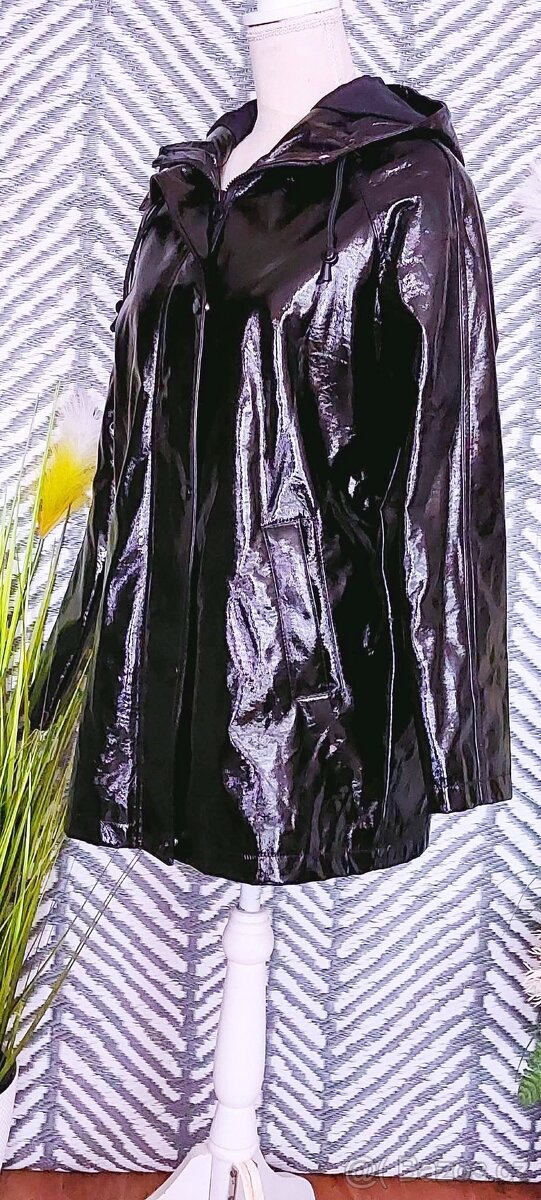 LUXUSNÍ PLÁŠTĚNKA - KABÁTEK - PULL&BEAR - vel.S - 4