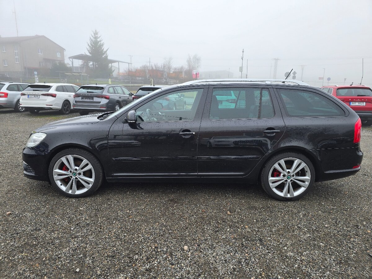Škoda Octavia 2.0 TDi 125KW RS - 4