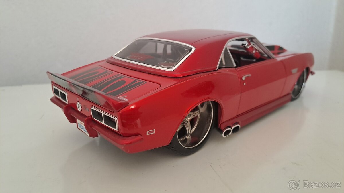 Chevrolet Camaro 1:18 - 4