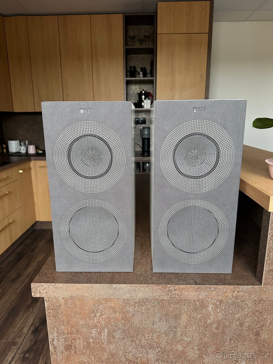 Kef R3 - 4