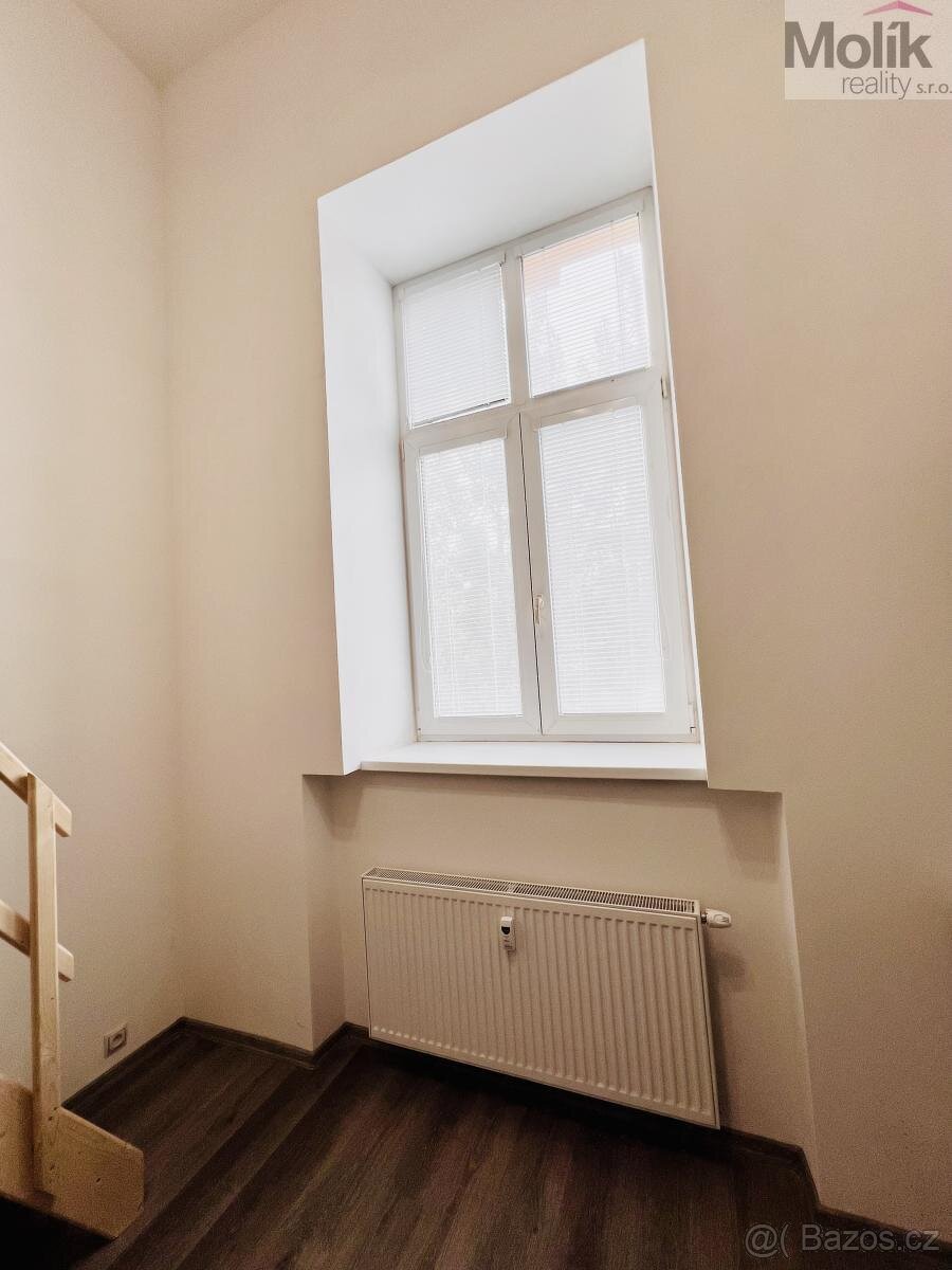 Pronájem bytu 1+kk 38 m2 - 4