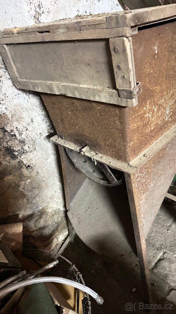 Řezačka na řepu - 4