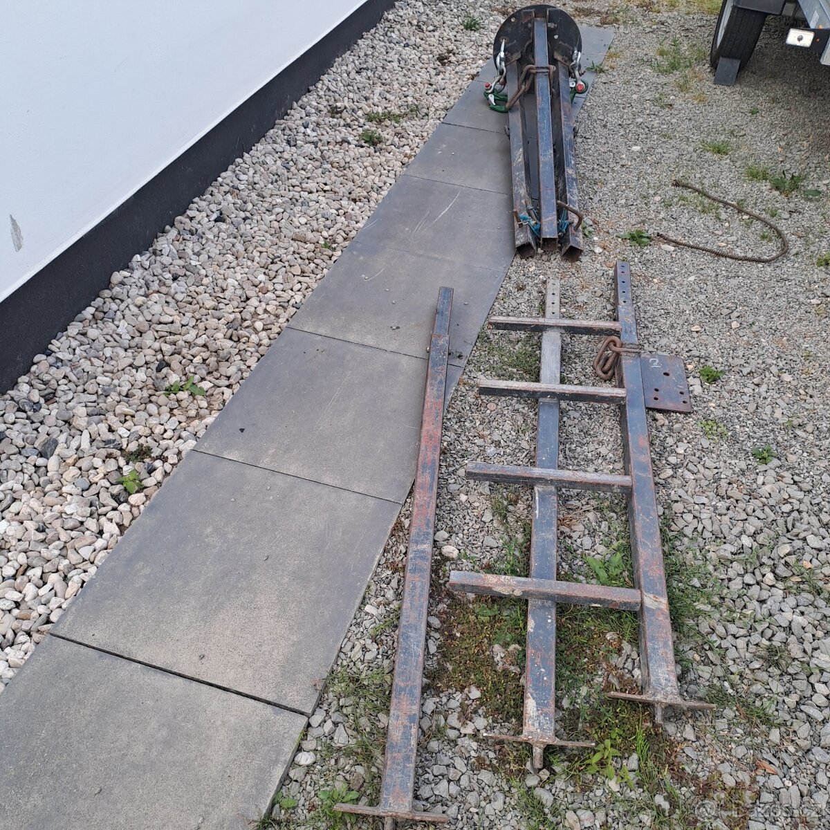 PRODÁM TROJNOŽKU - 4