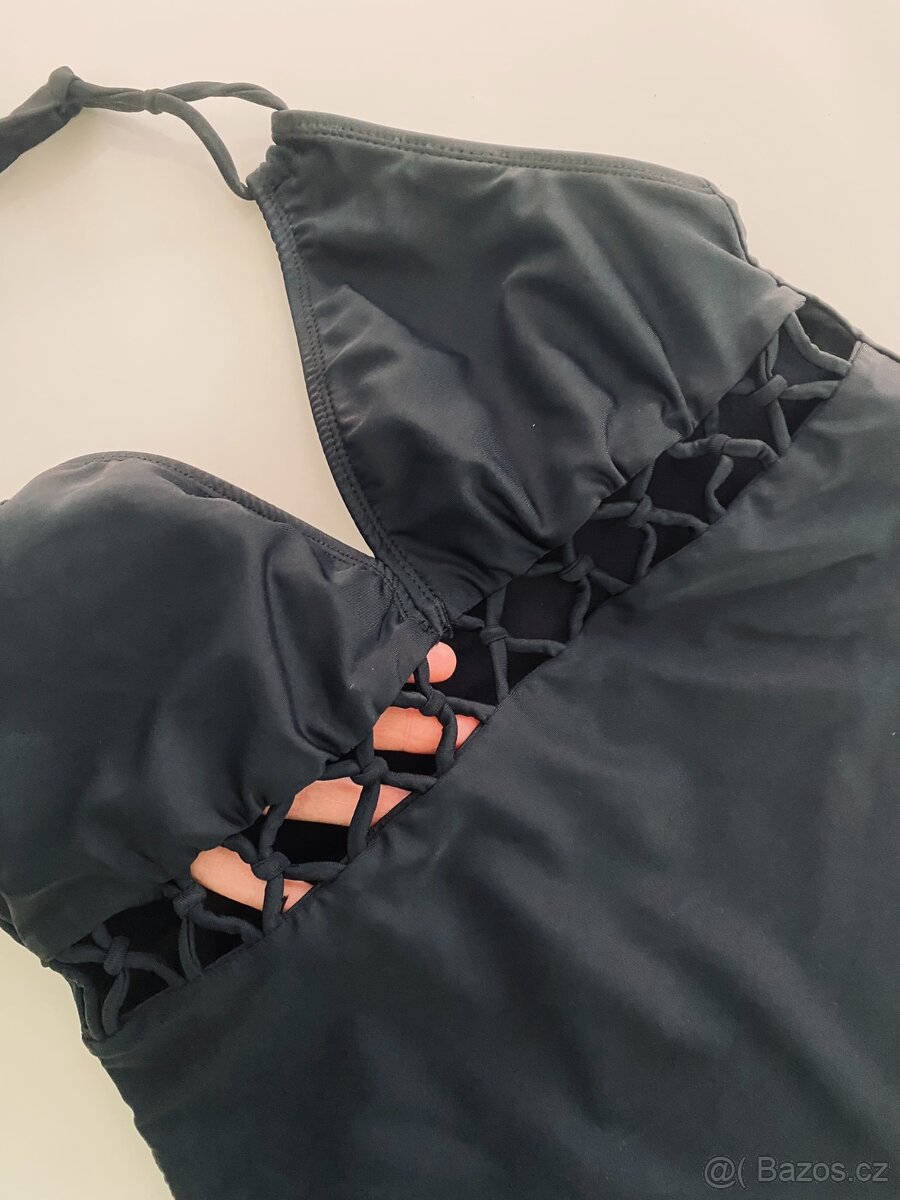 Tankiny - vrchní díly, vel. M - L - 4