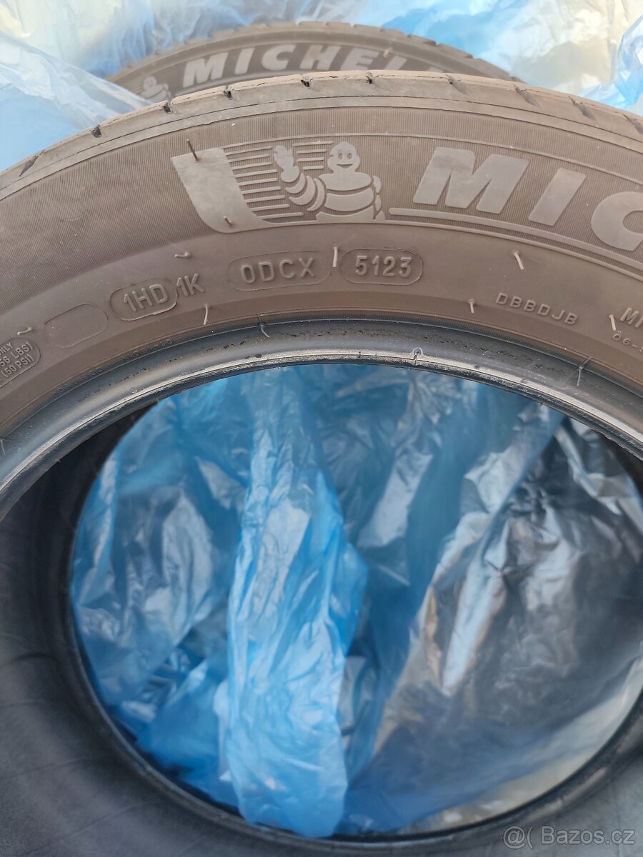 Prodám letní Michelin e primacy 195/55/16 - 4