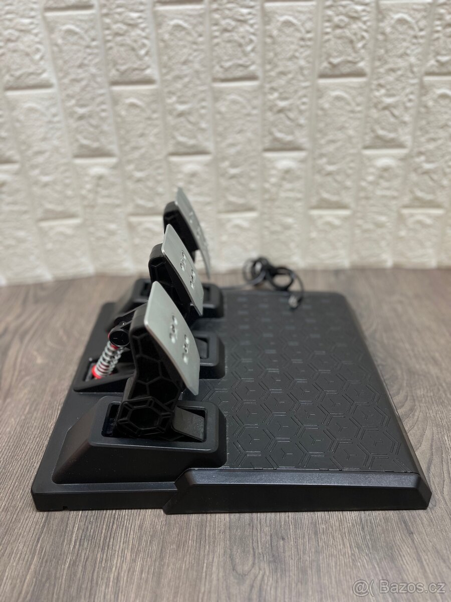 ThrustMaster T150 - 4