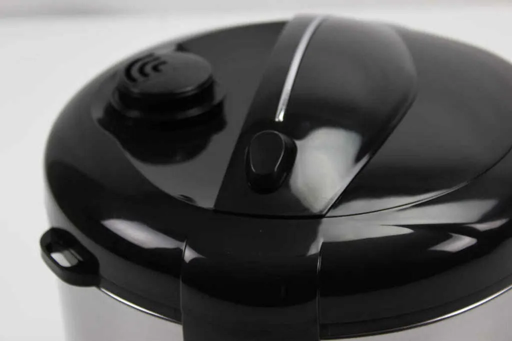 Multifunkční hrnec Bepro - 4