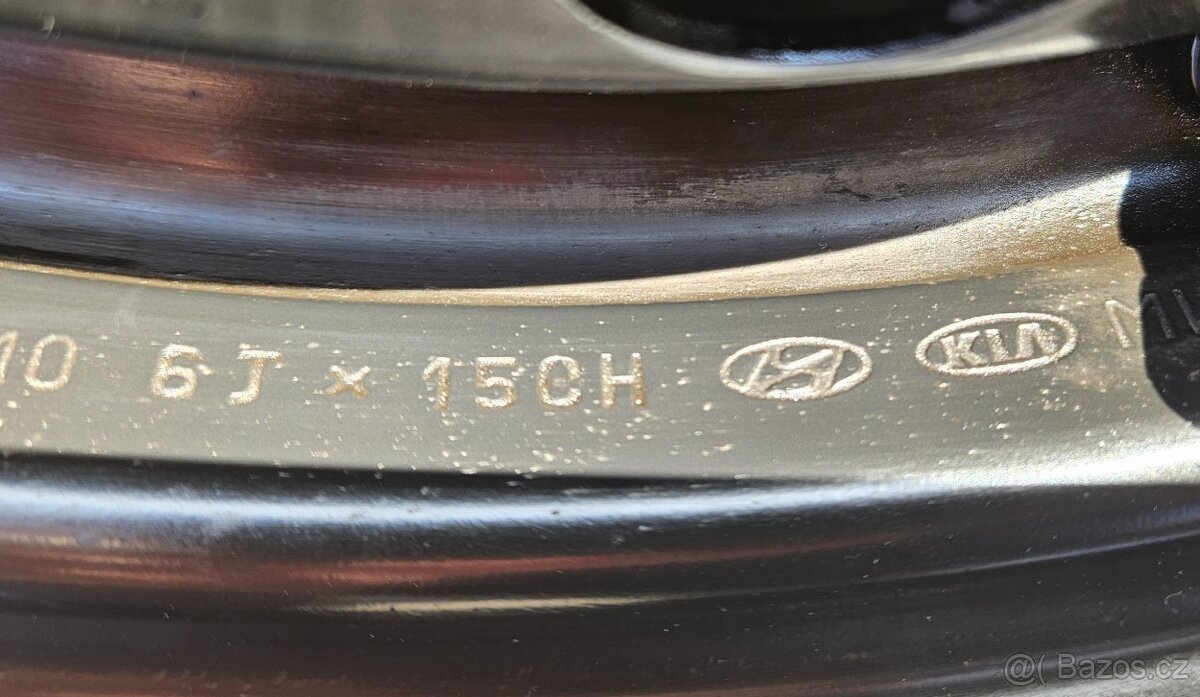 Hyundai ix20 letní pneumatiky 195/65 R15 disky 6Jx15 ET48 - 4