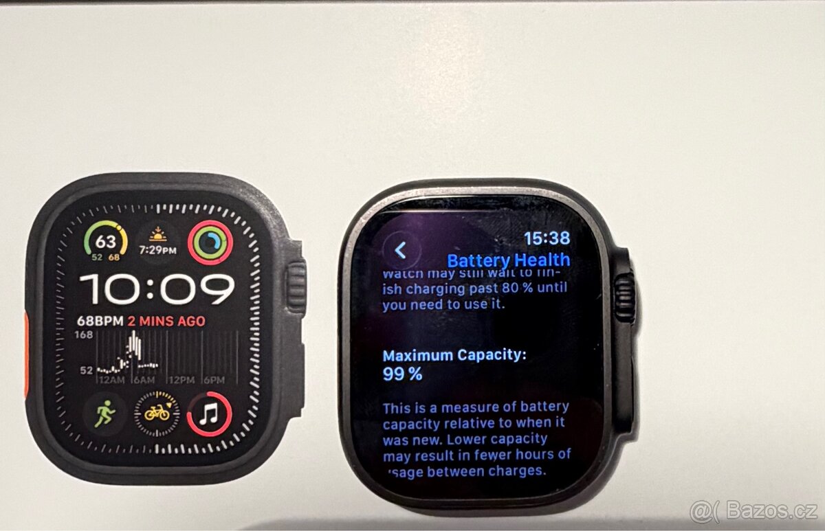 Apple Watch Ultra 2 49mm černý titan - 4
