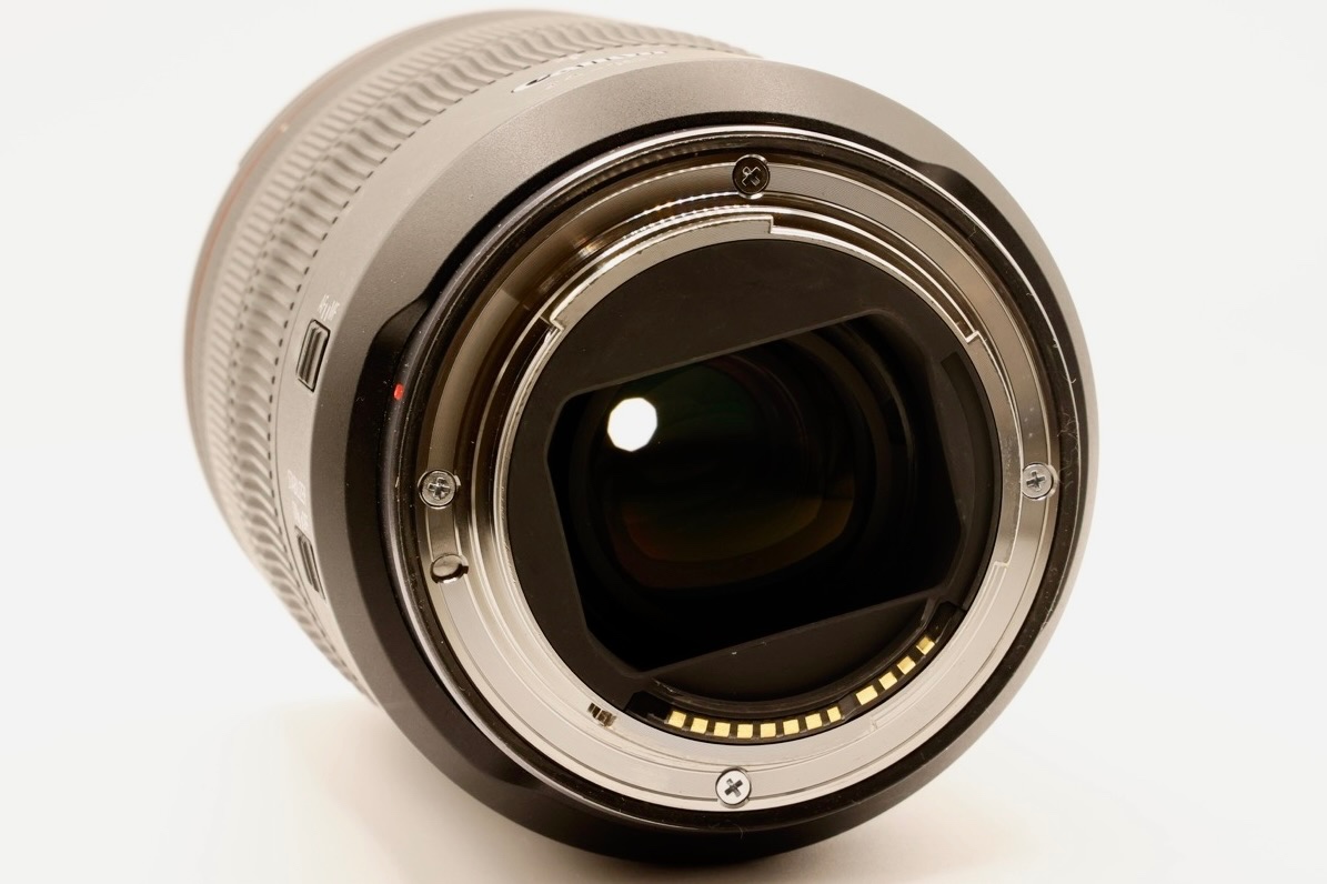 Canon RF 24-105mm f4.0L USM - 4