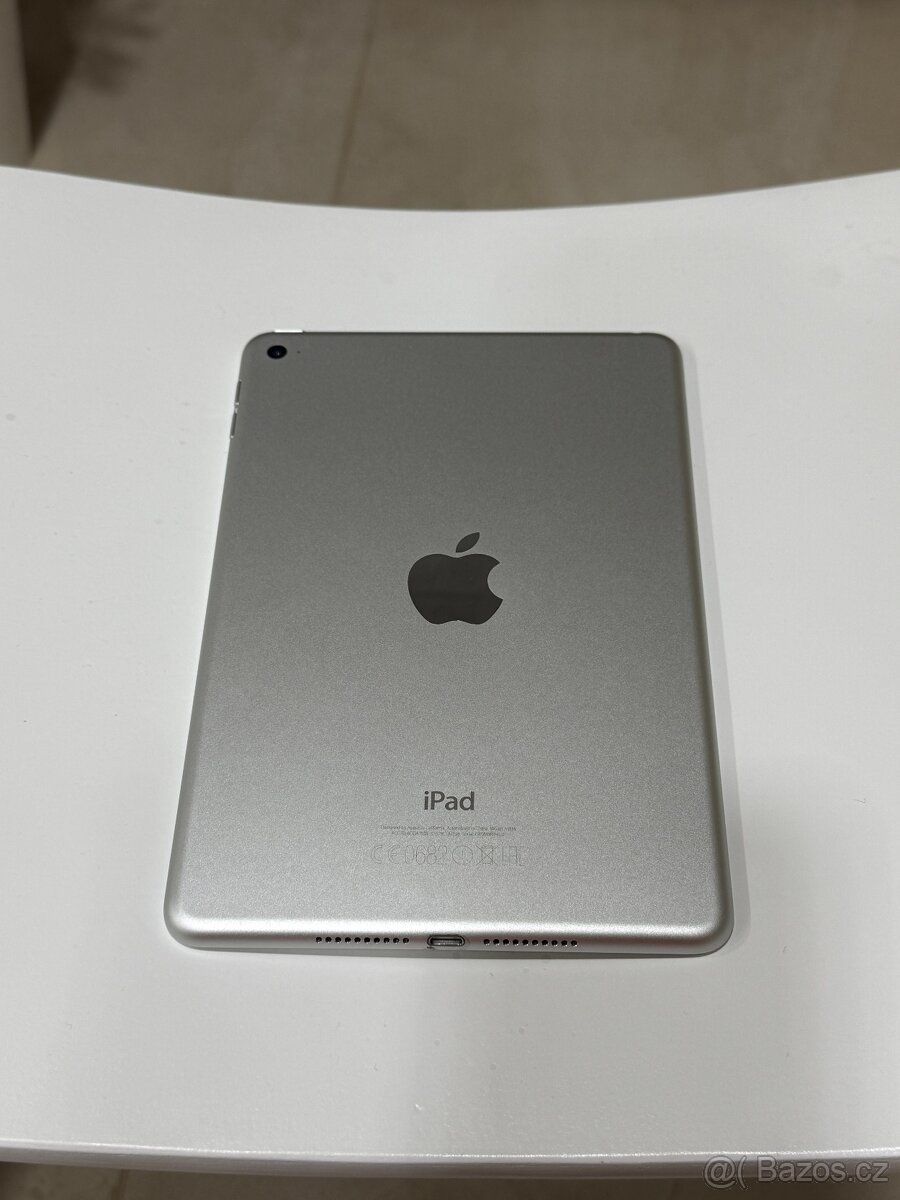 iPad mini 4 32GB stříbrný - 4