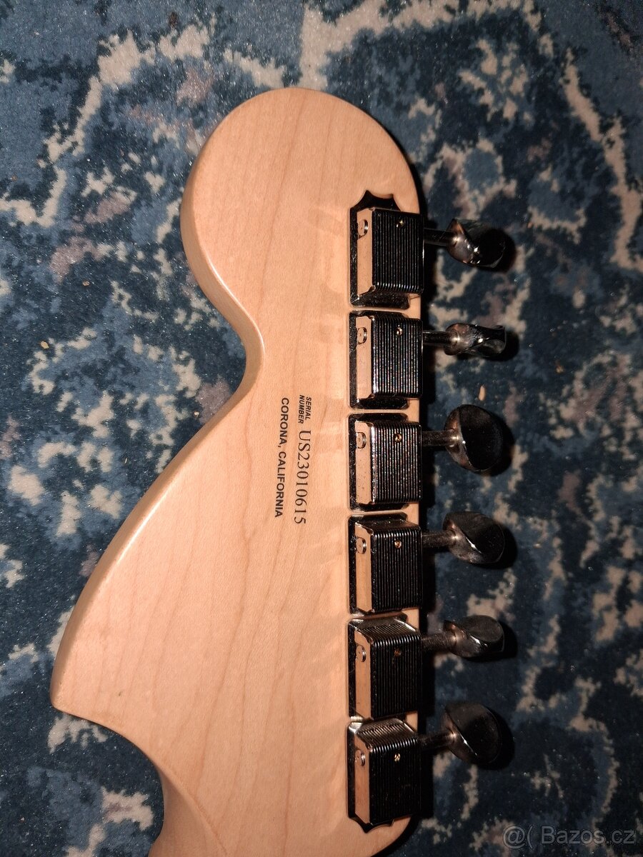 FENDER STRATOCASTER USA - 4
