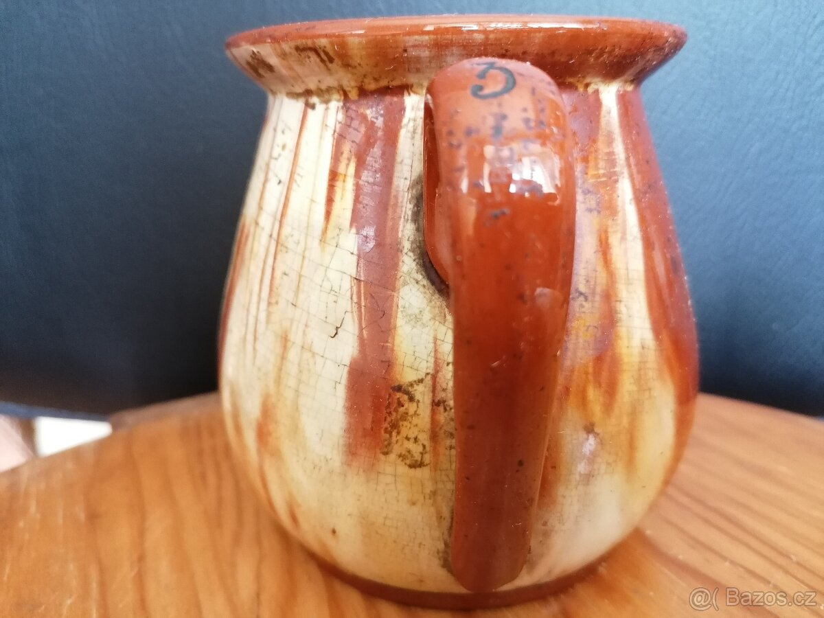 Keramické džbánky a konvička na smetanu - 4