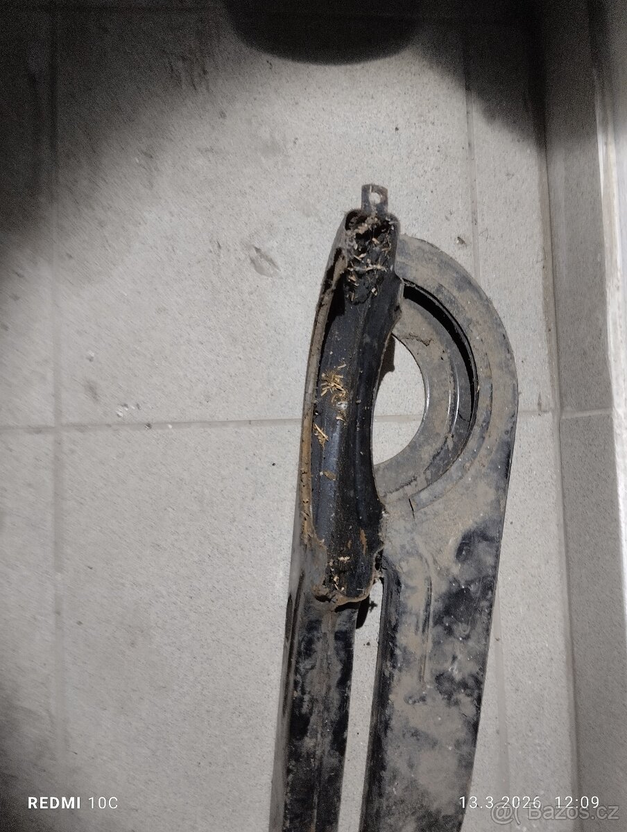 Kryt řetězu čz - 4