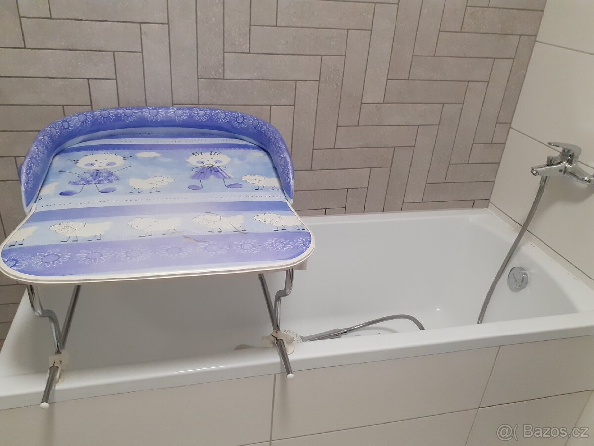 Přebalovací pult s vaničkou - 4