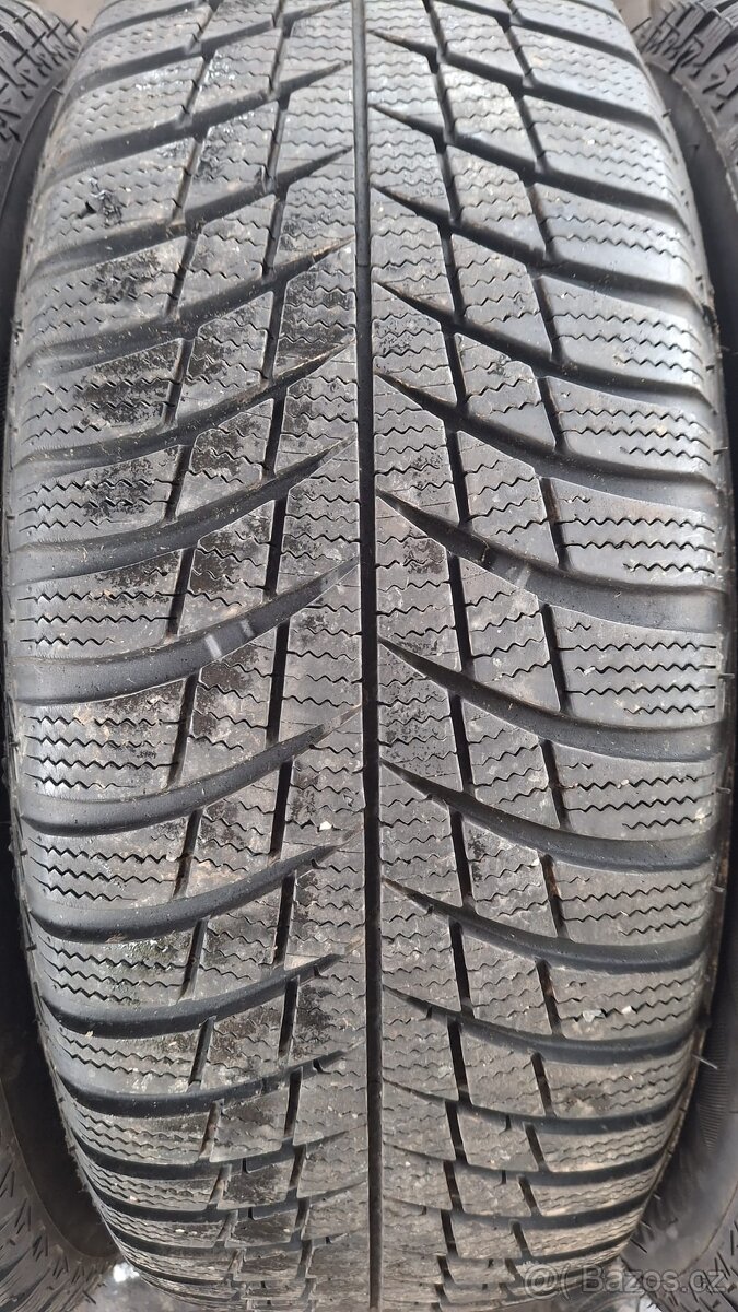 Zimní komplet 5x112 215/60 R16 - - 4