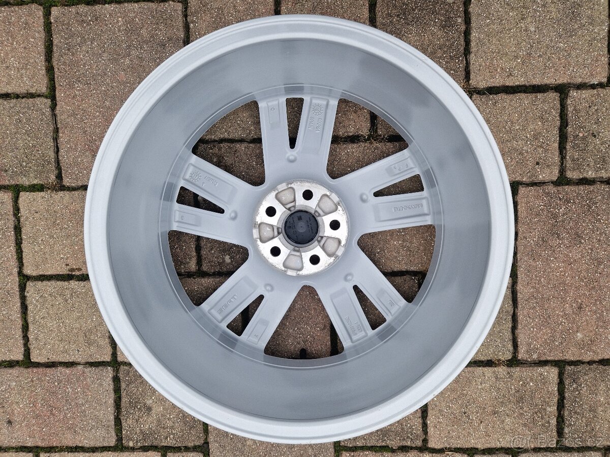 SEAT - SADA 4 ORIGINÁLNÍCH HLINÍKOVÝCH DISKŮ 6,5JX17H2 ET48 - 4