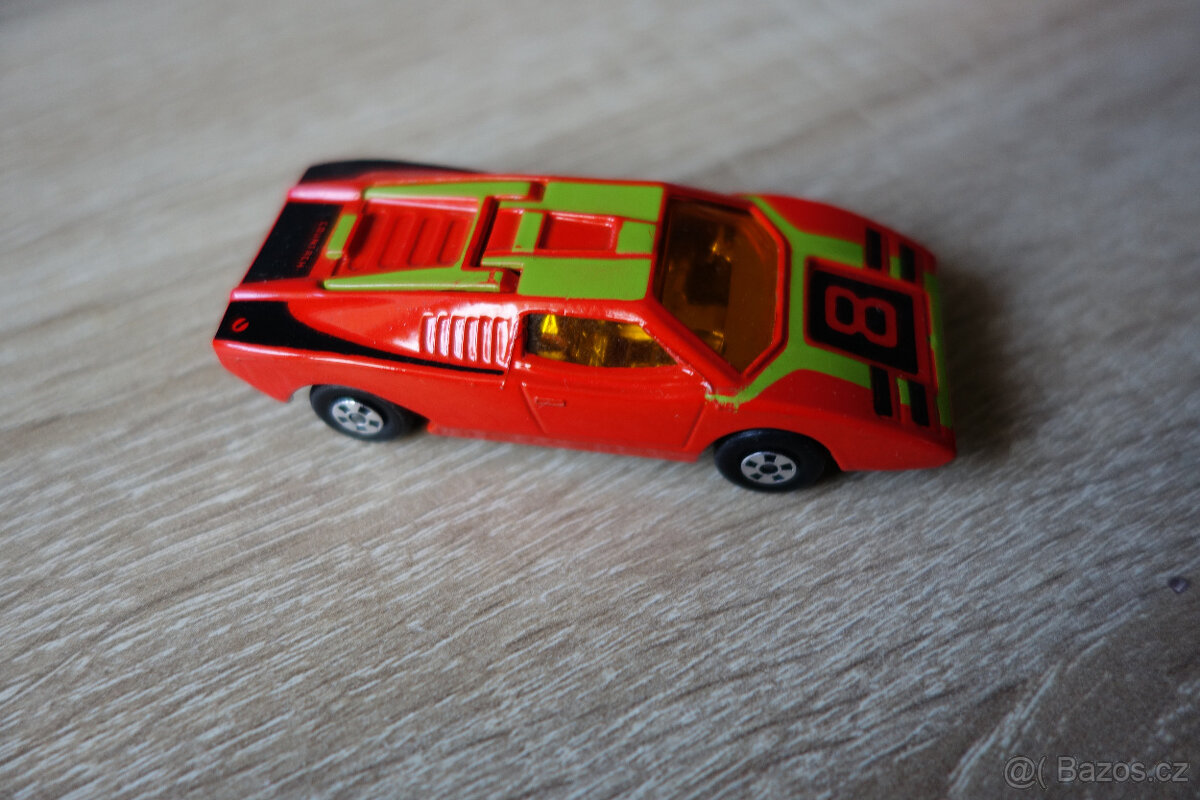 Matchbox Streakers No. 27 Lamborghini - 4