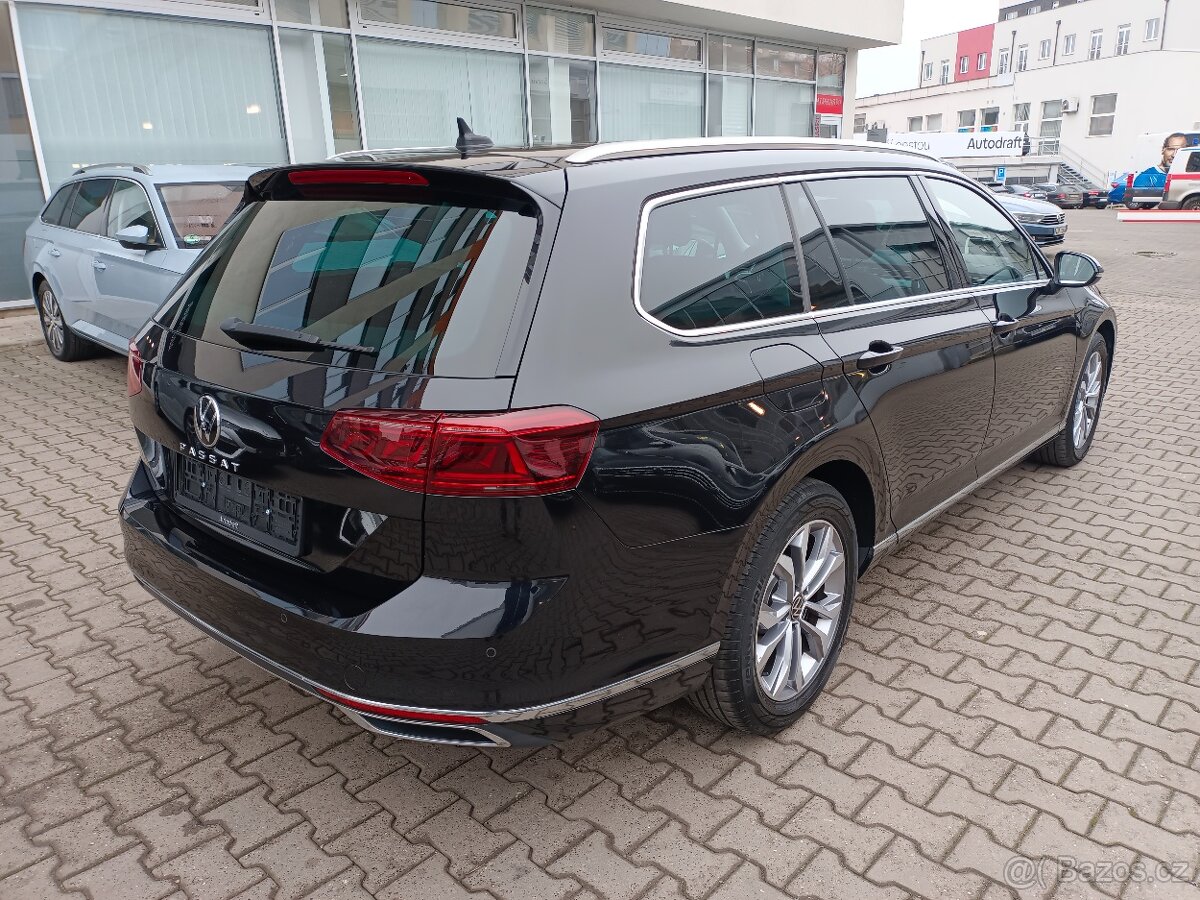 VW Passat B8 Variant Elegance TDI DSG - záruka Autodraft - 4