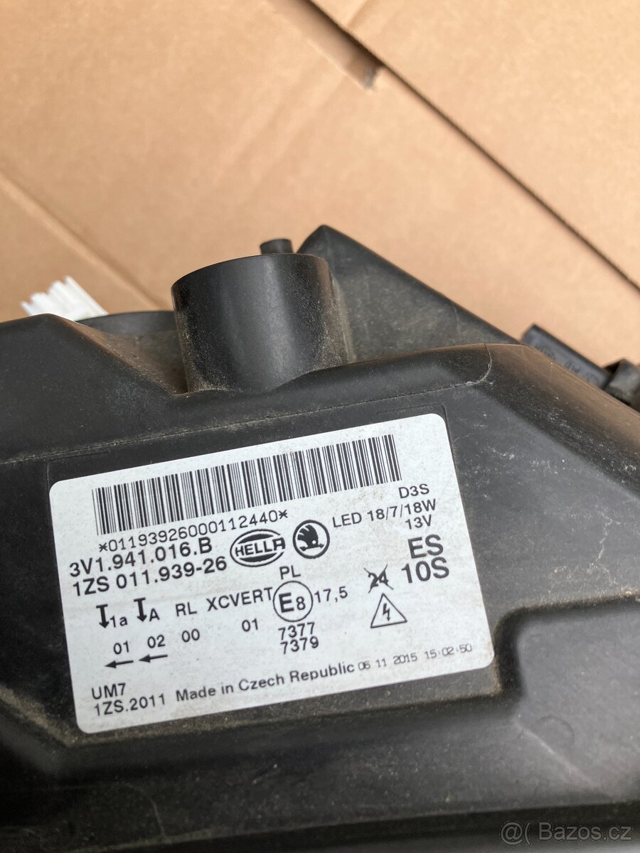xenon xenon svetlo skoda superb iii 3 pravy B - 4
