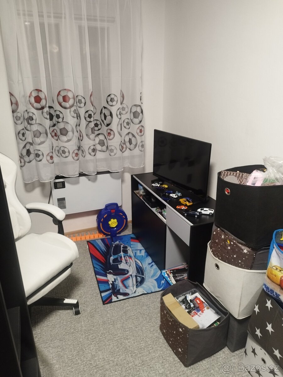 Dětský pokoj s postelí - 4