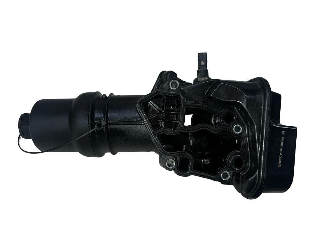 Pouzdro olejového filtru 06F115397H VW Golf 5 GTI hatchback - 4