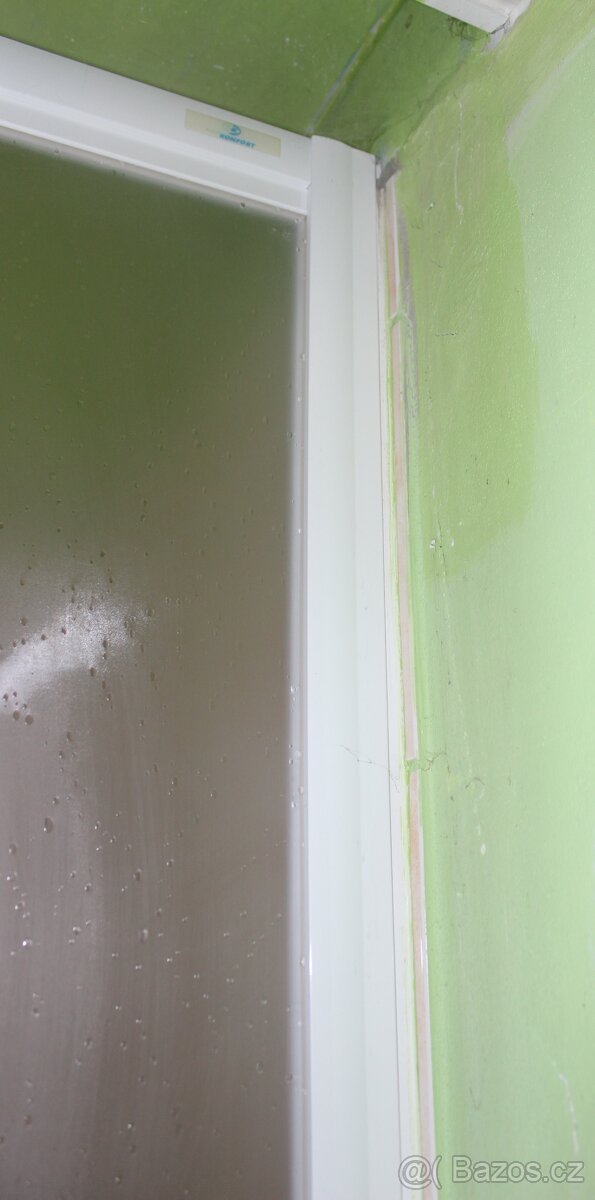 Posuvné dveře ke sprchovému koutu - 4