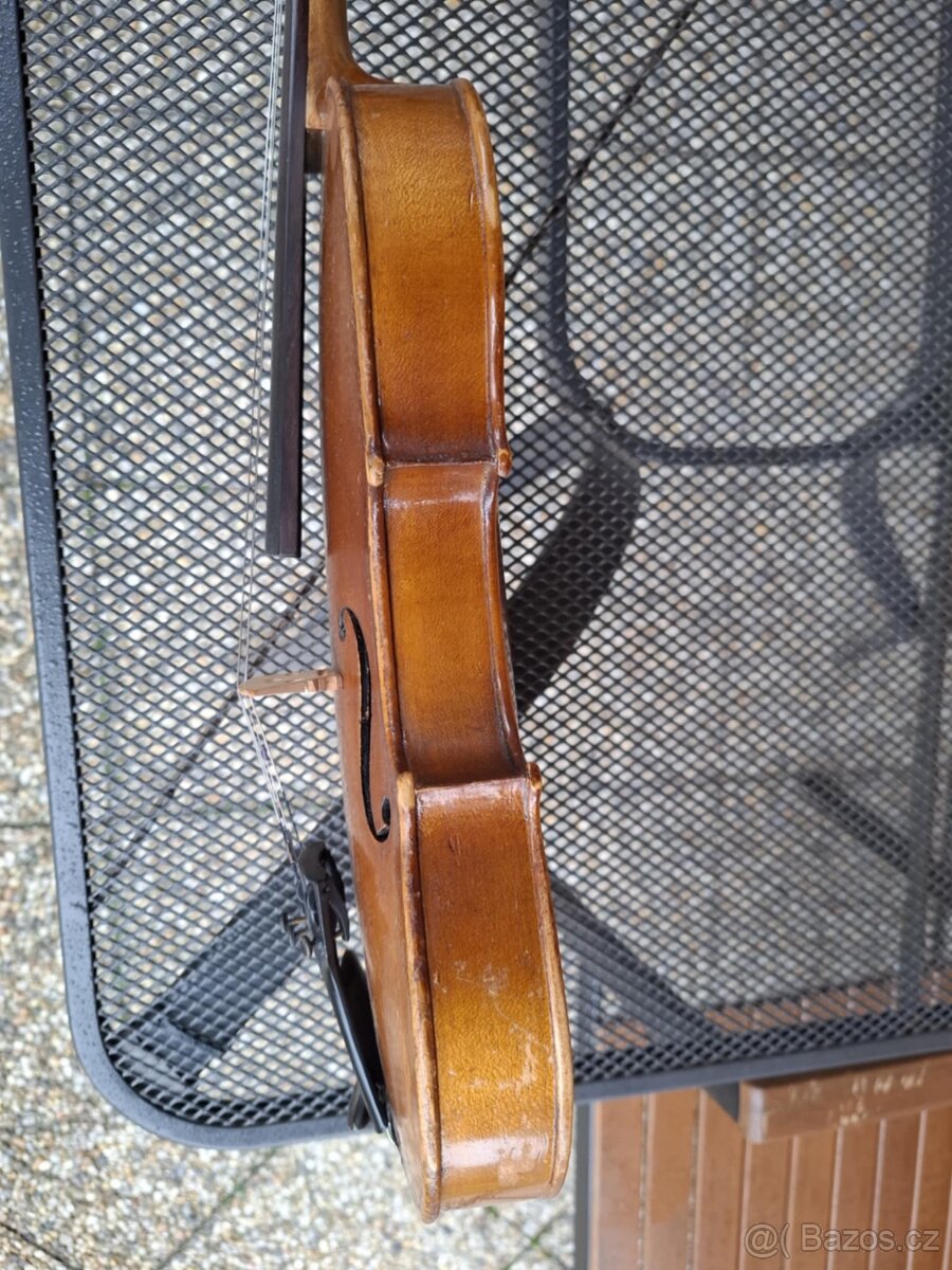 Housle celé světlé - 4