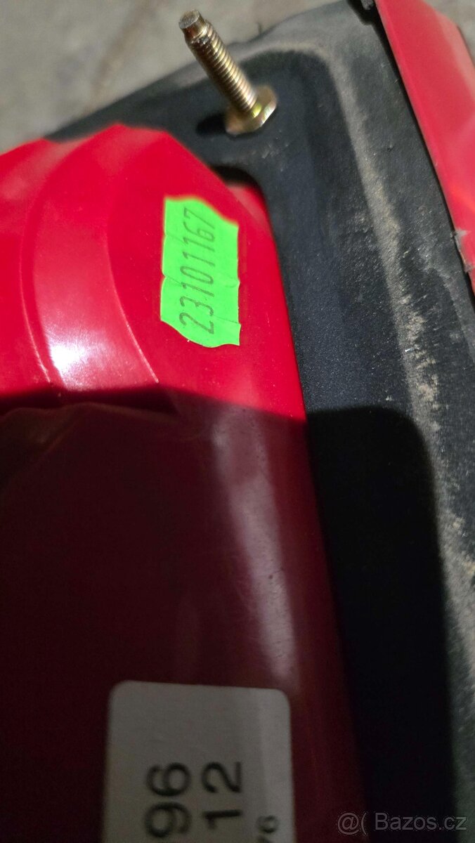 Prodám zadní pravé světlo - Škoda Octavia I combi - 4