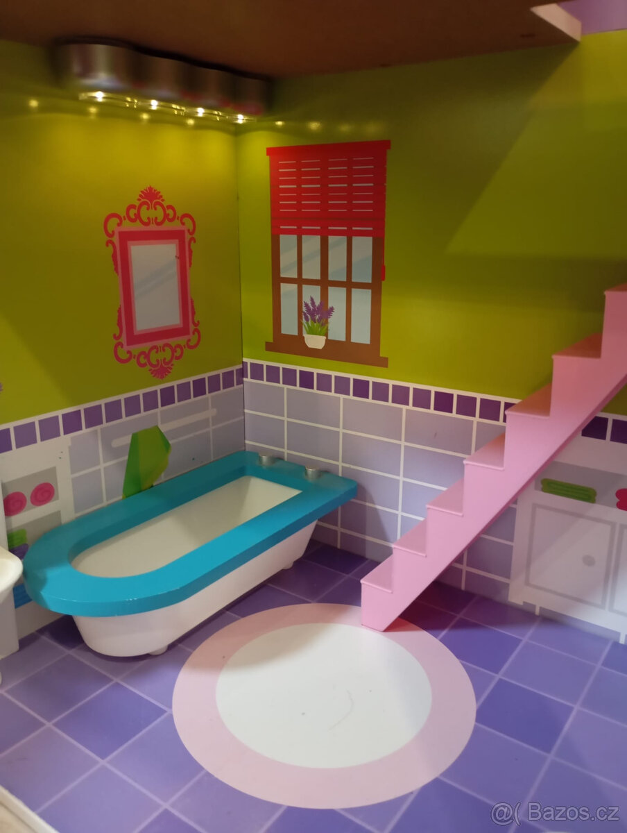 Dřevěný Barbie dům s výtahem - 4