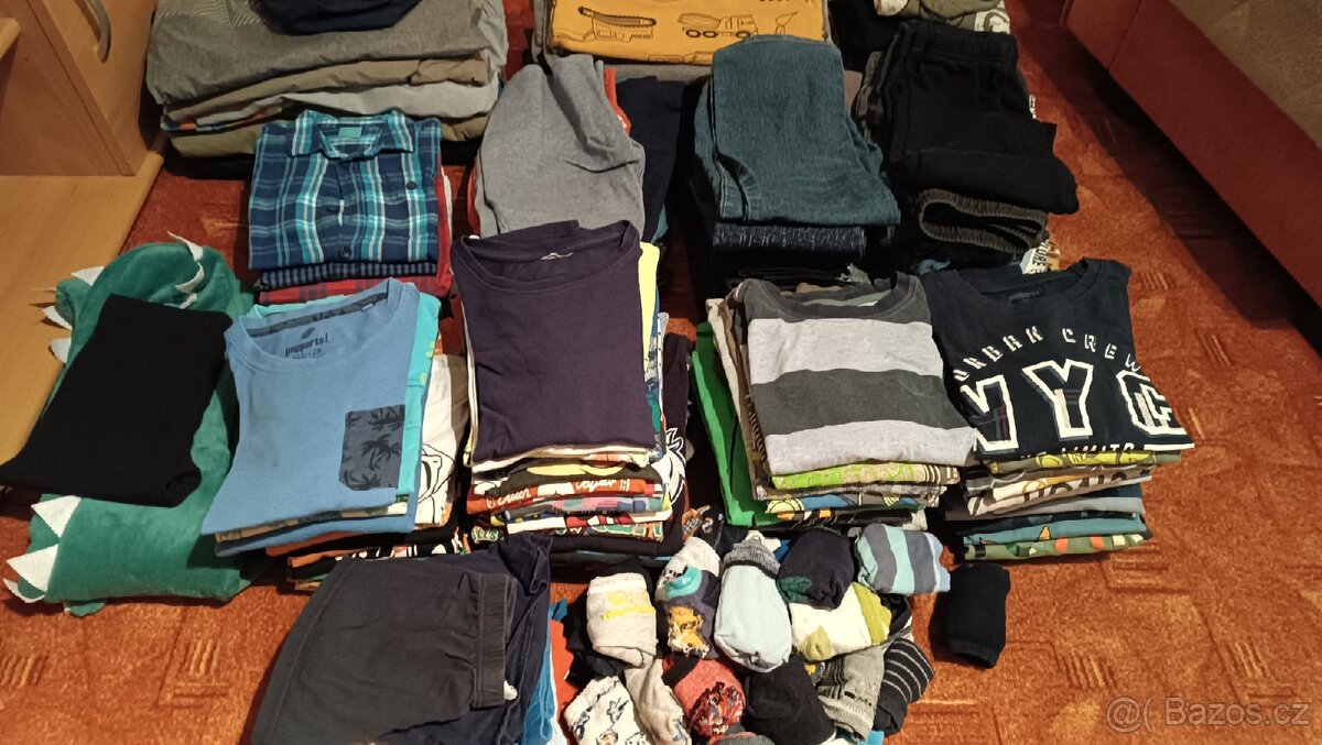 Balík oblečení kluk vel.128 - 4