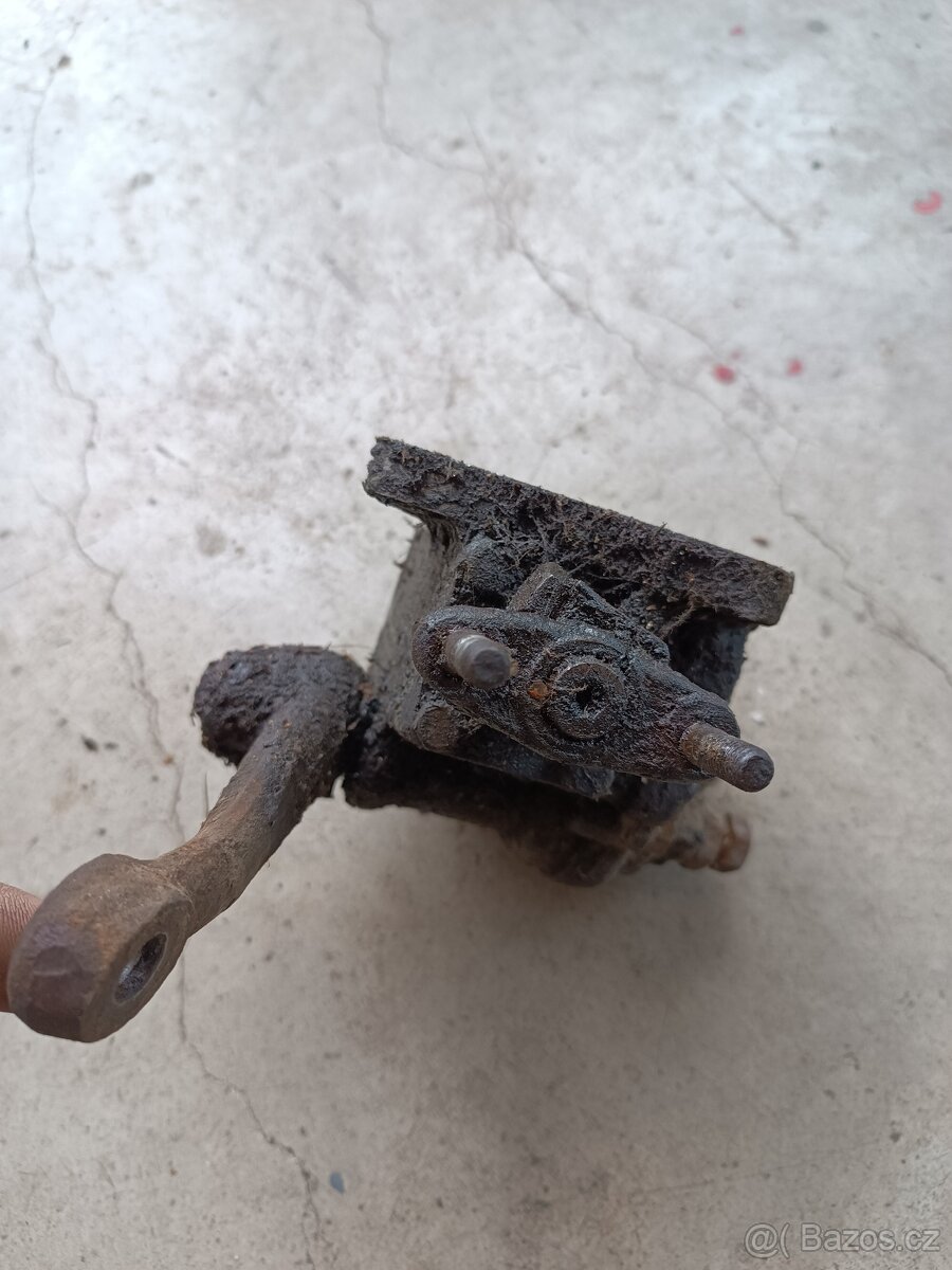 Převodka řízení škoda 110 - 4