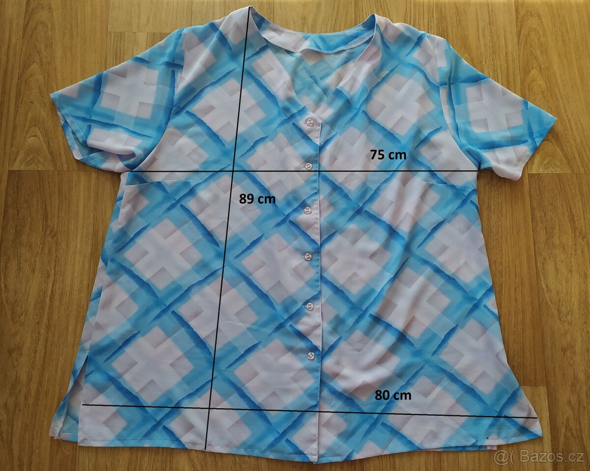 Prodám dámskou kostkovanou košili, vel. 56. - 4