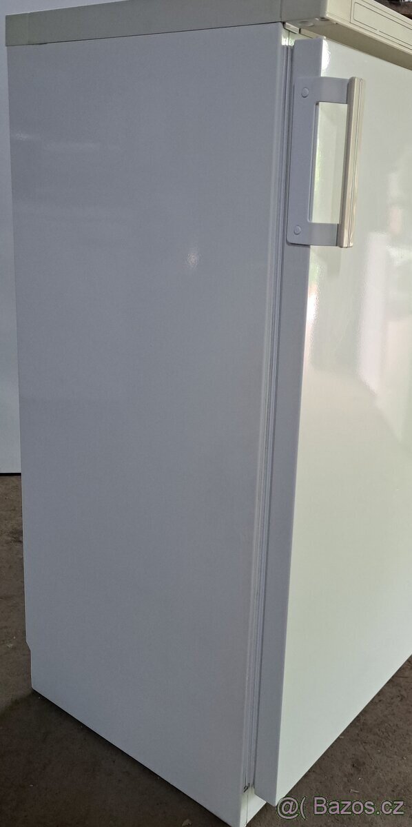 Lednice s mraz. Liebherr, V/122cm. - 4