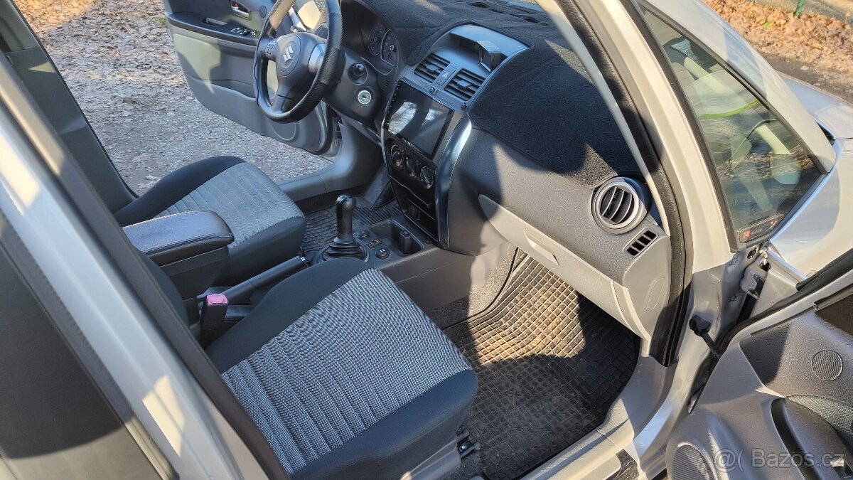 SX4, 1.5 benzin, 73 kW - 4