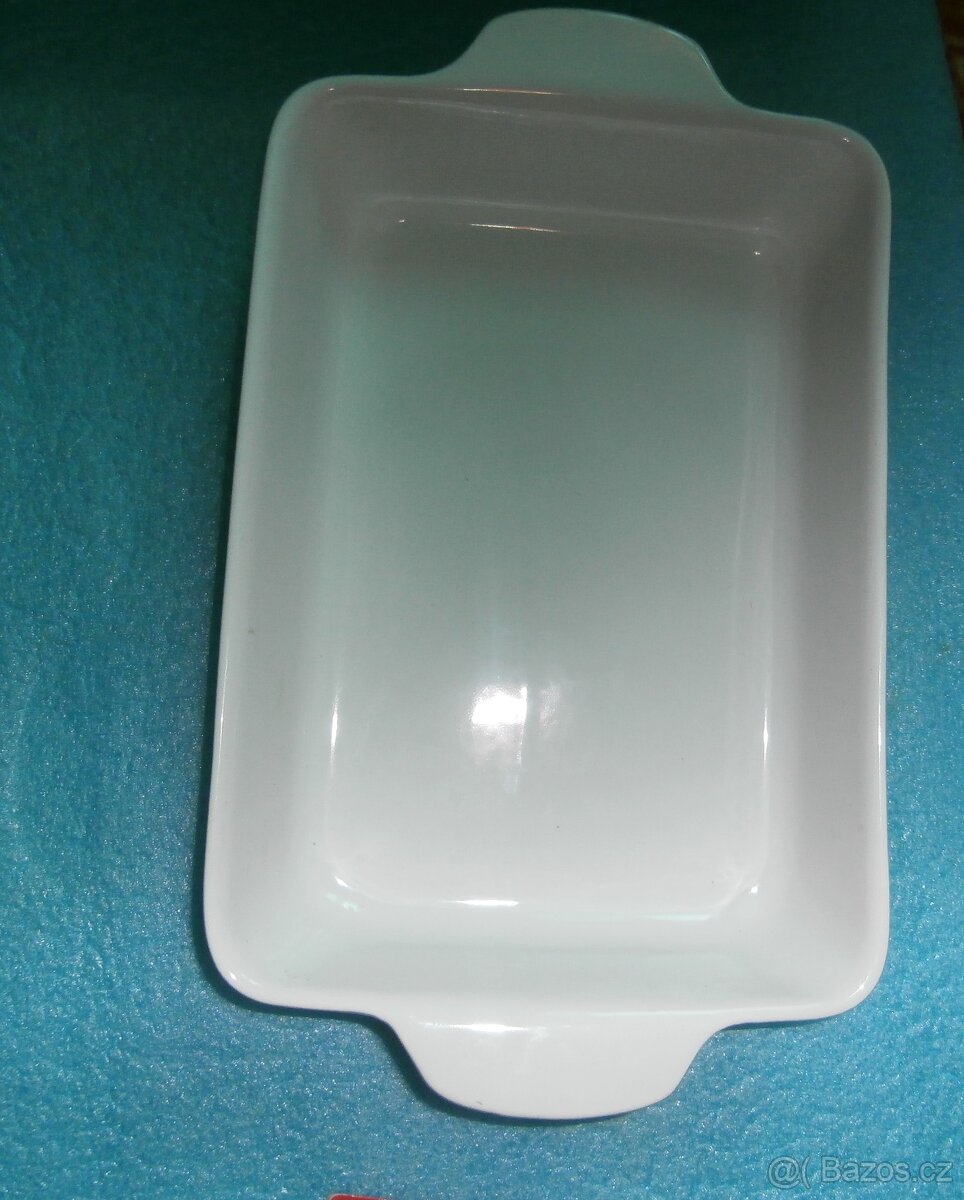 SADA DVA KUSY A ZAPEKACÍ MÍSA - 4