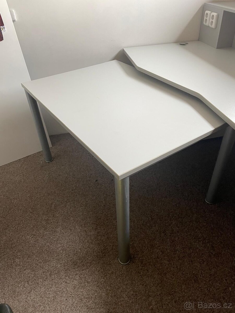 Kancelářské stoly - 4
