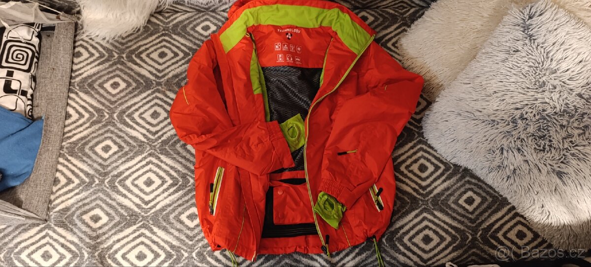 Nová outdoorová funkční bunda, technologie 3M™ THINSULATE™ - 4