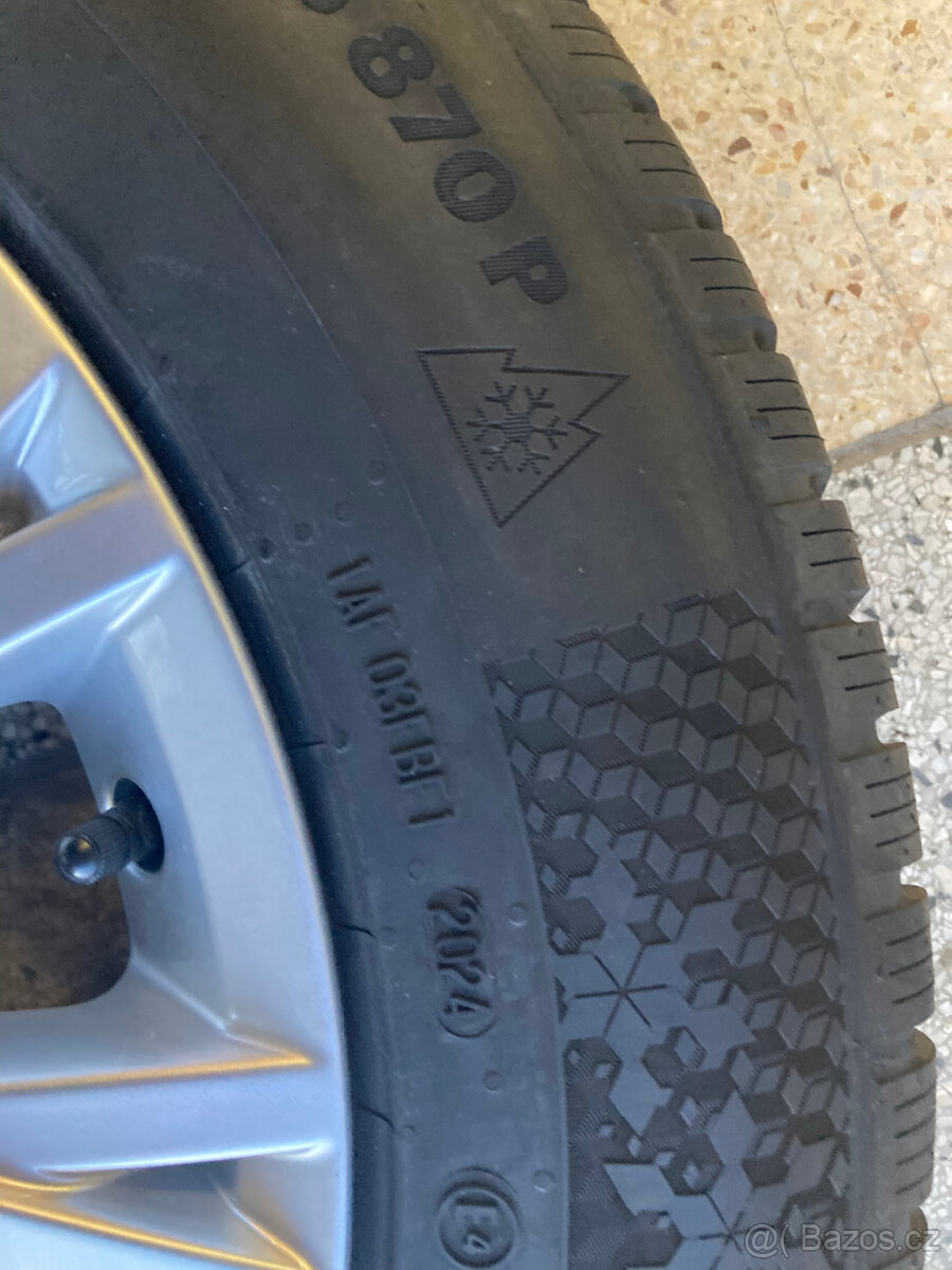 215/65 R17 zimní pneu Continental - SUV - 4