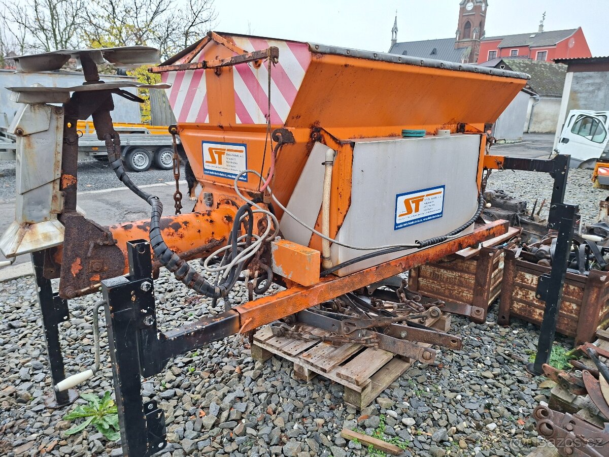 Sypací nàstavba pro menši auta multicar - 4