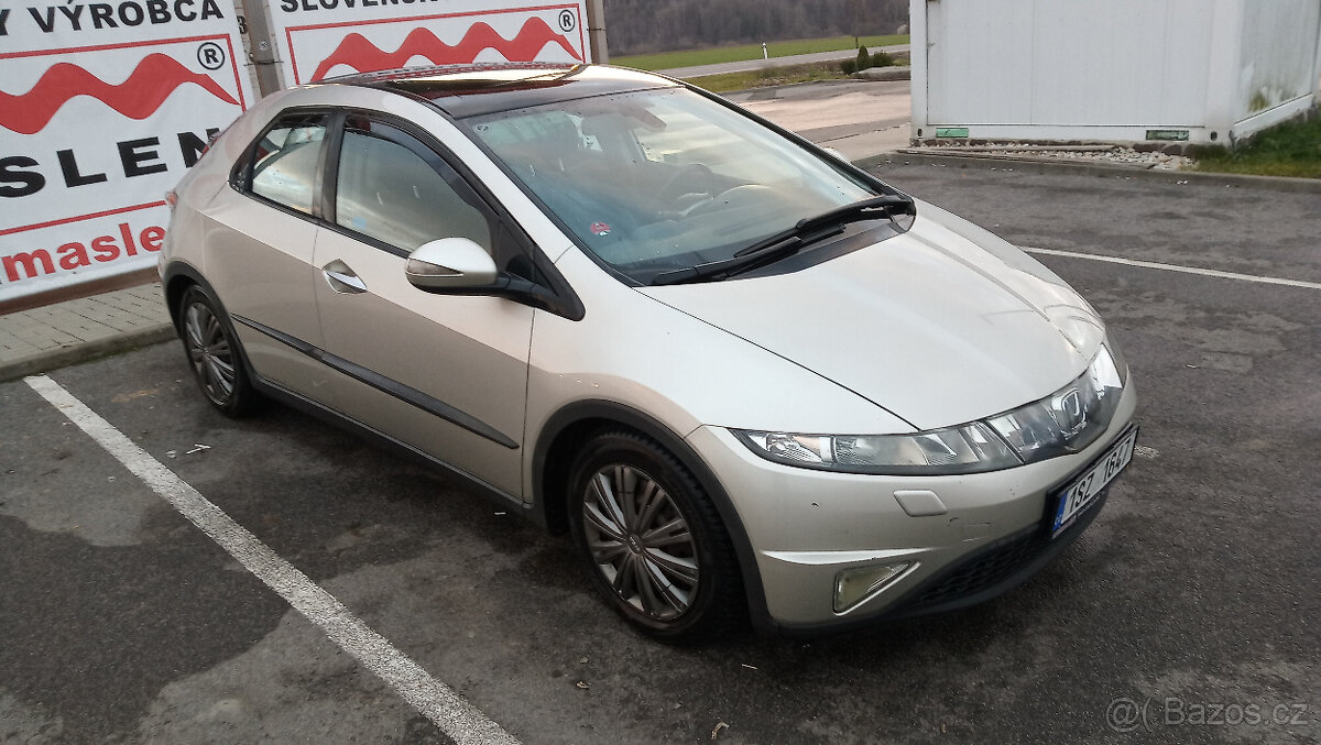 Honda Civic 8g - 4