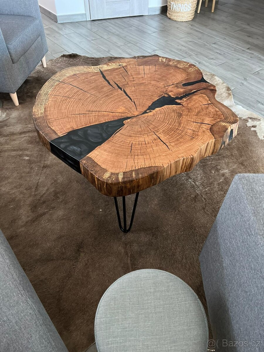 Dubový stôl z epoxidu - 4
