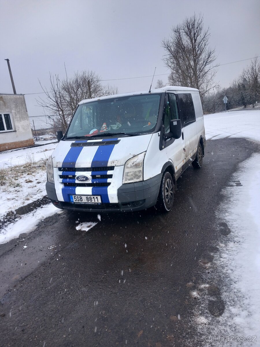 Ford transit 6 míst - 4