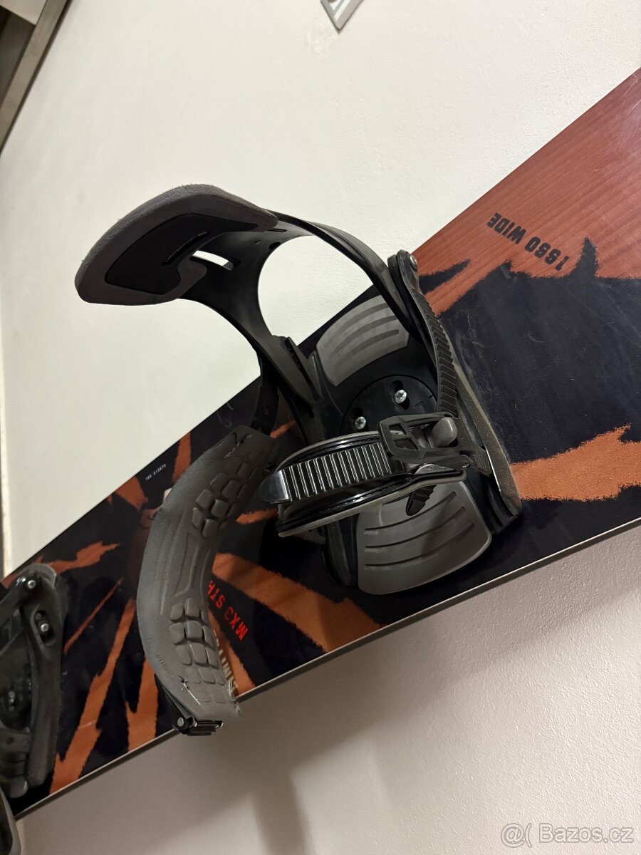Snowboard s vázáním - 4