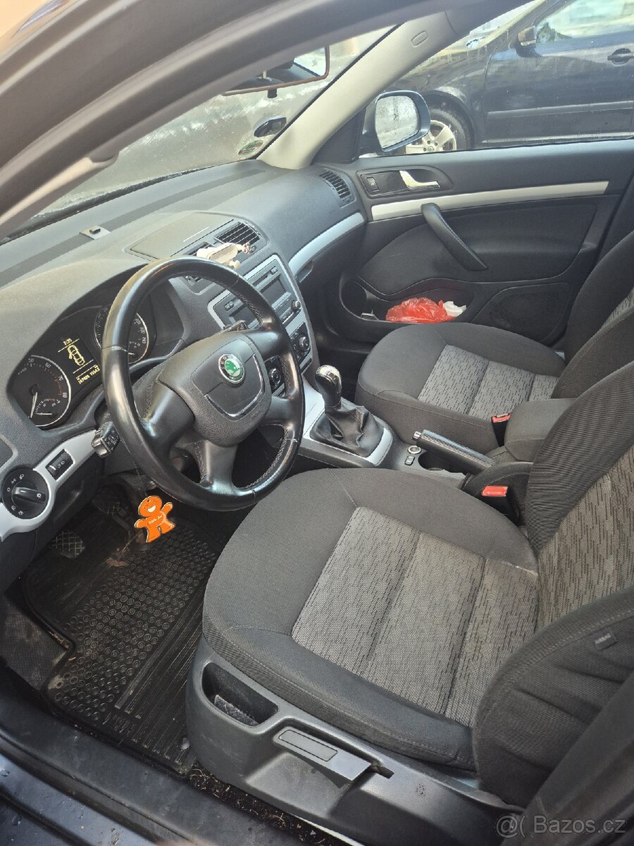 Prodám Škoda Octavia combi 2 1.4tsi - 4