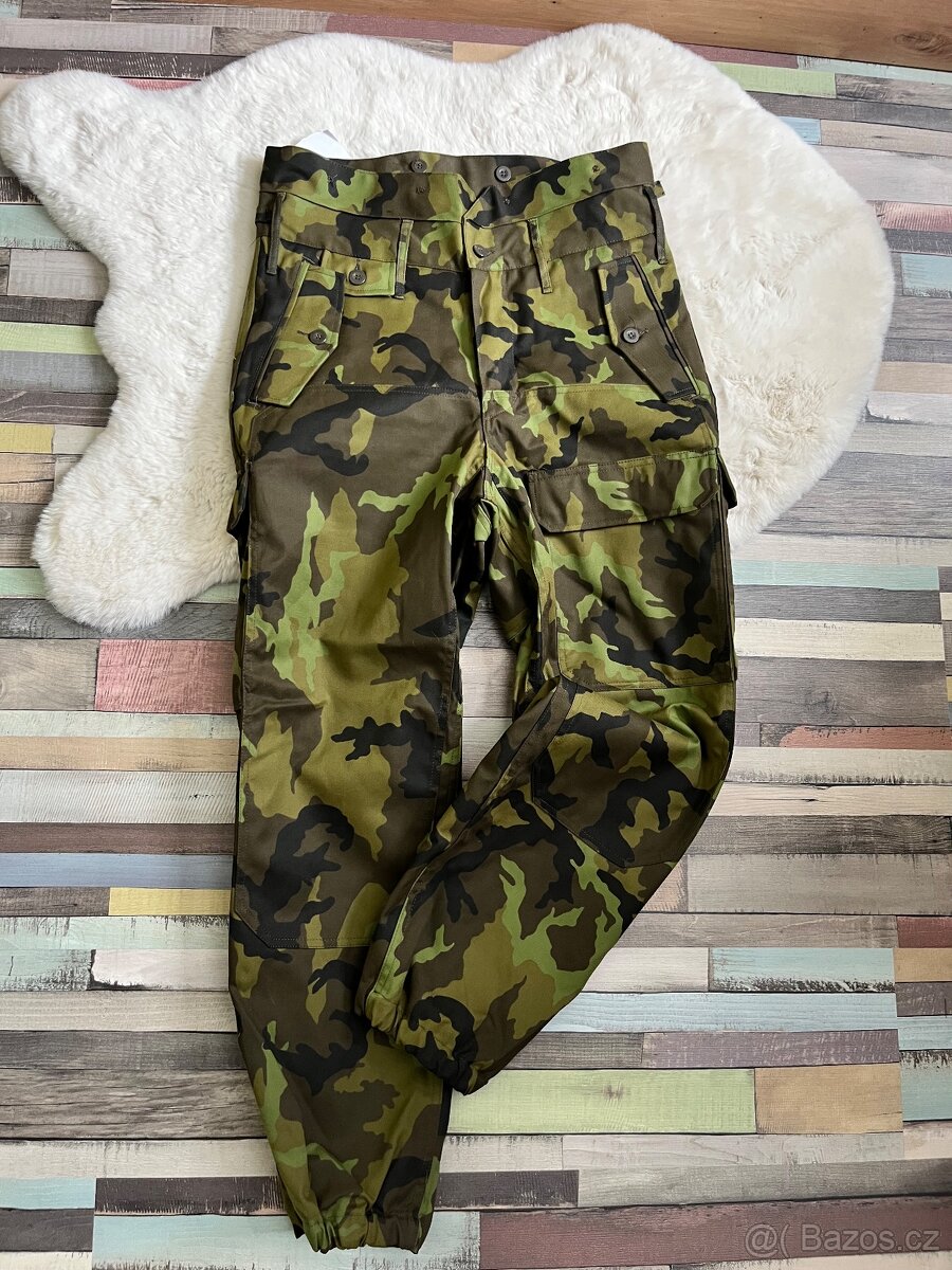 Komplet celoroční uniforma nová - 4