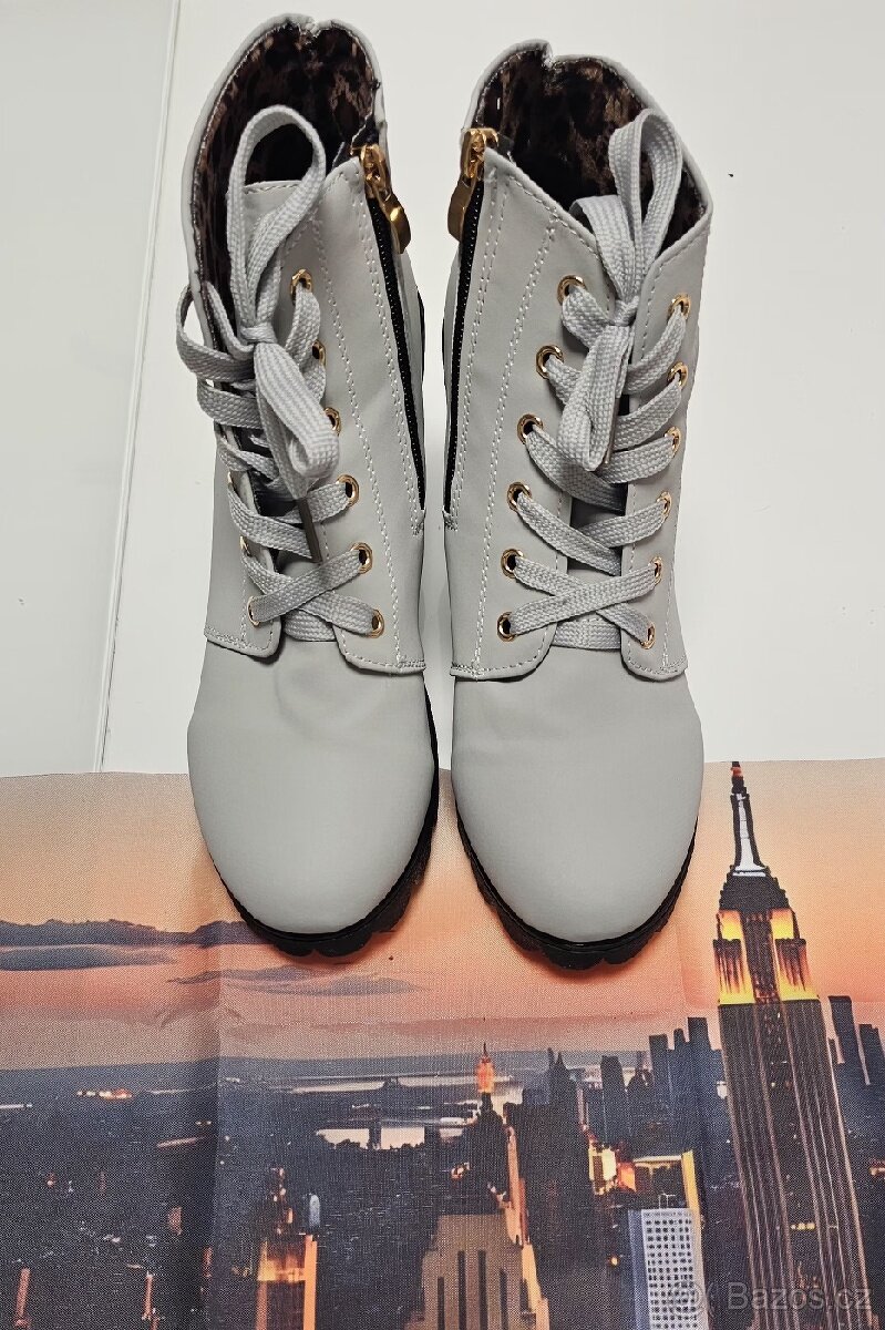 Dámské kotníkové boty - 4